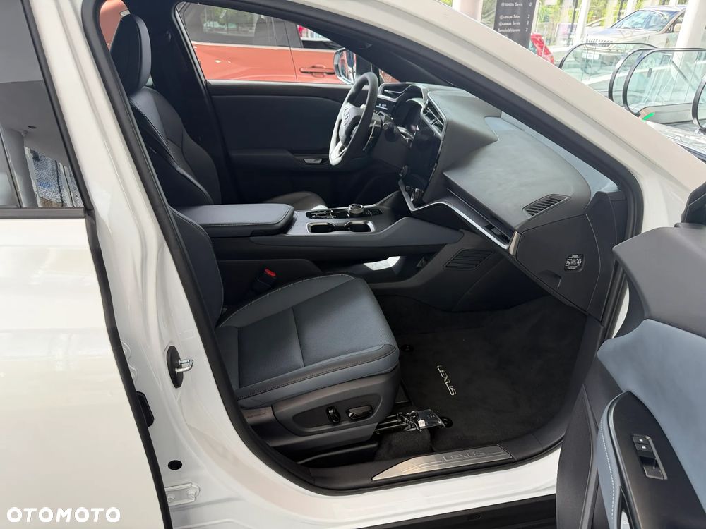 Lexus RZ 350e 77kWh Prestige - 7