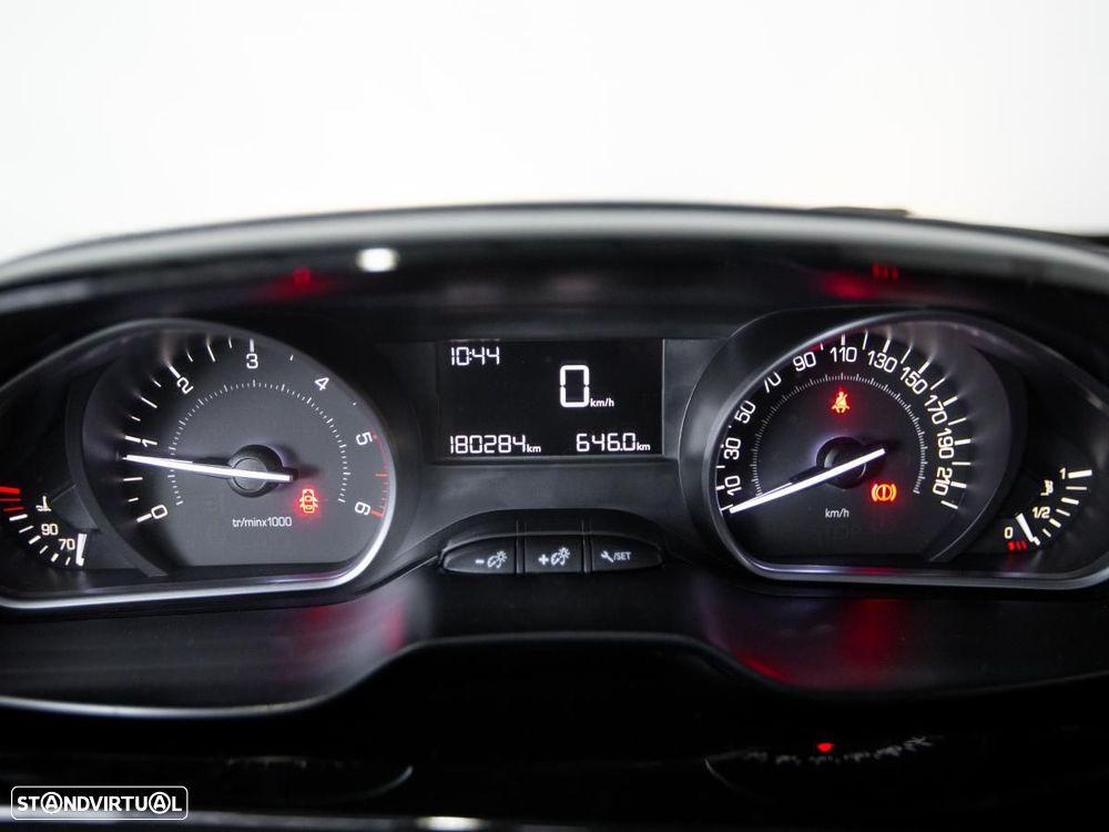 Peugeot 208 1.6 BlueHDi Access - 17