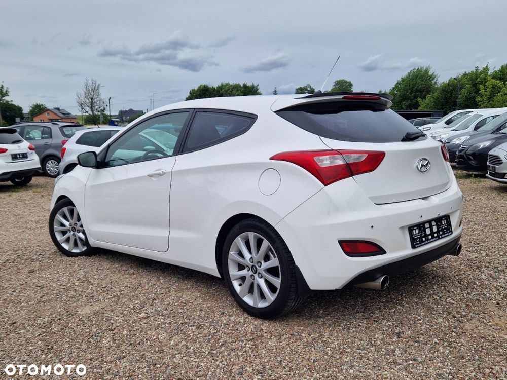 Hyundai i30 1.6 GDI Style - 4