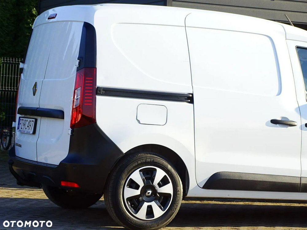 Renault Express - 12