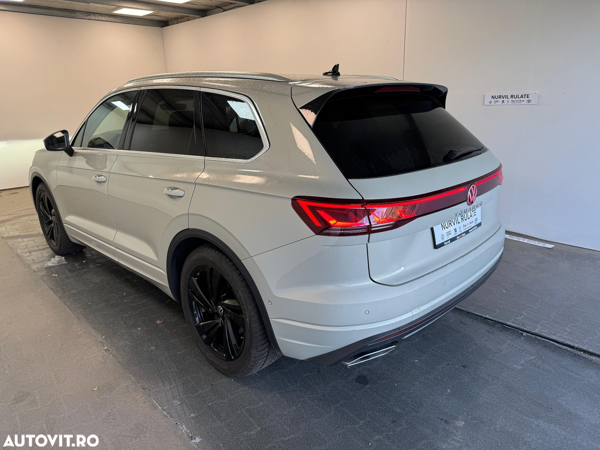 Volkswagen Touareg 3.0 V6 TDI 4Motion DPF Automatik Elegance - 26
