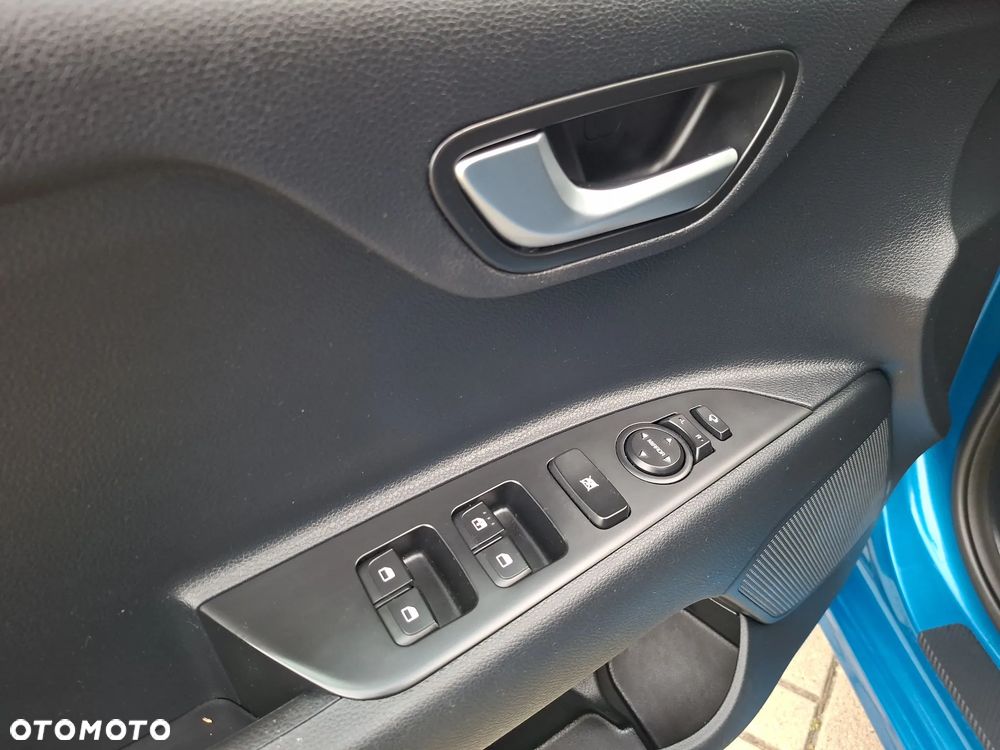 Kia Rio 1.2 L - 16