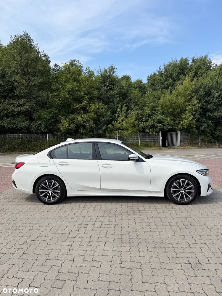 BMW Seria 3 318d - 3