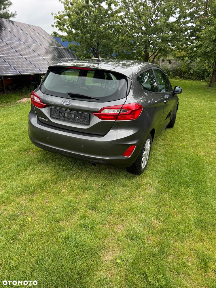 Ford Fiesta - 9