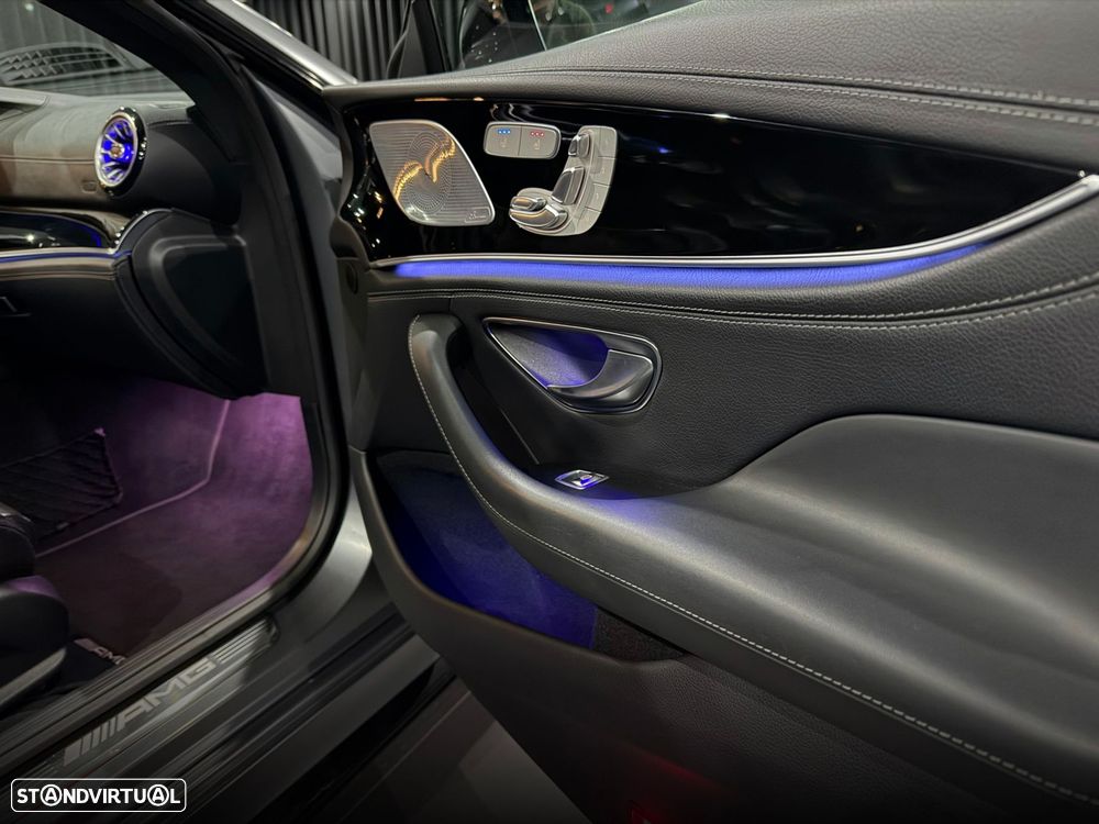 Mercedes-Benz AMG GT 53 4Matic+ - 43