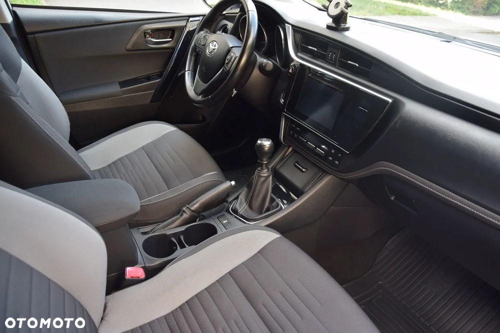 Toyota Auris 1.33 VVT-i Premium - 13