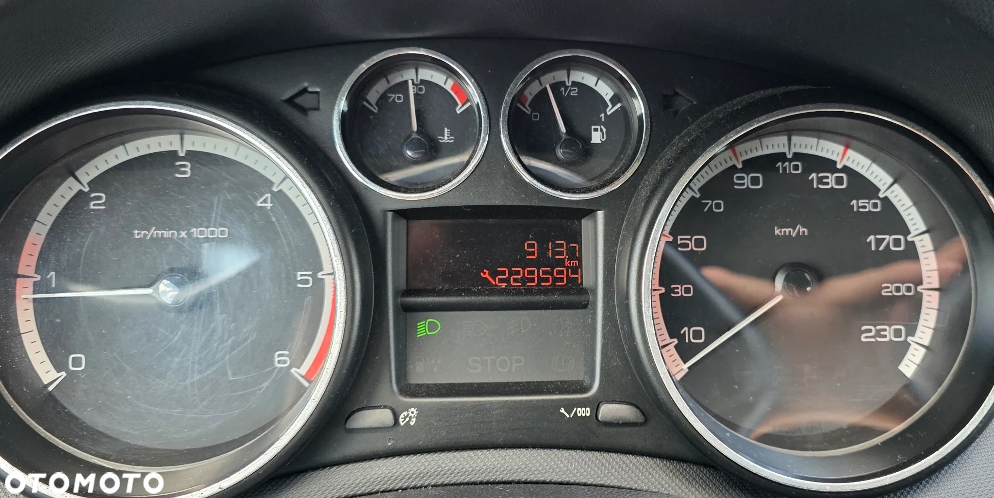 Peugeot 308 1.6 HDi Presence - 7
