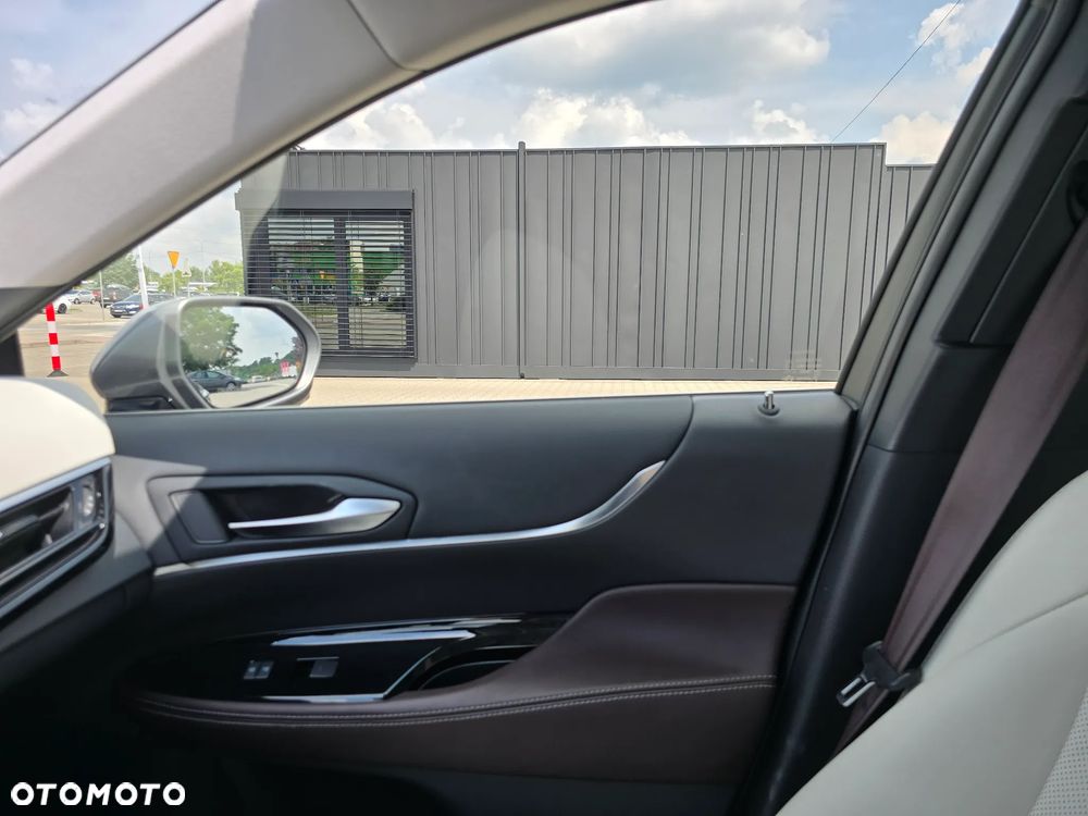 Toyota Mirai Executive - 19