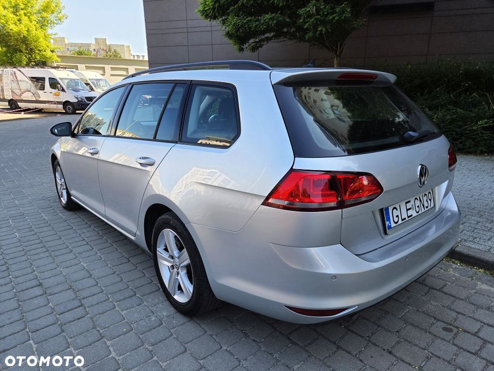 Volkswagen Golf 1.6 TDI BMT Comfortline - 17