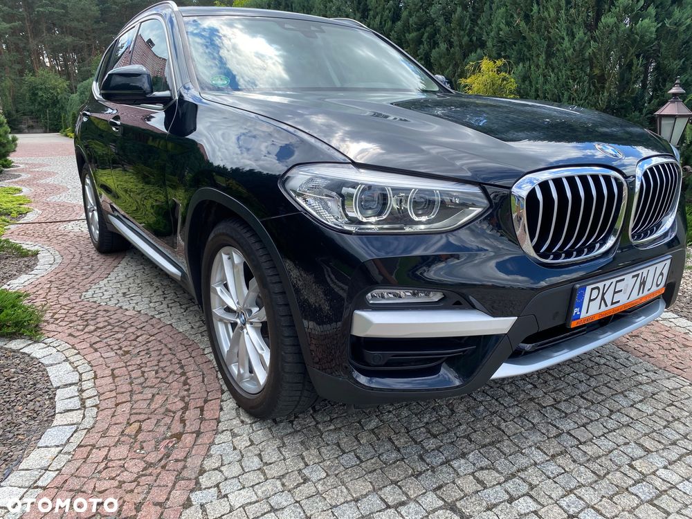 BMW X3 xDrive20d Luxury Line - 3
