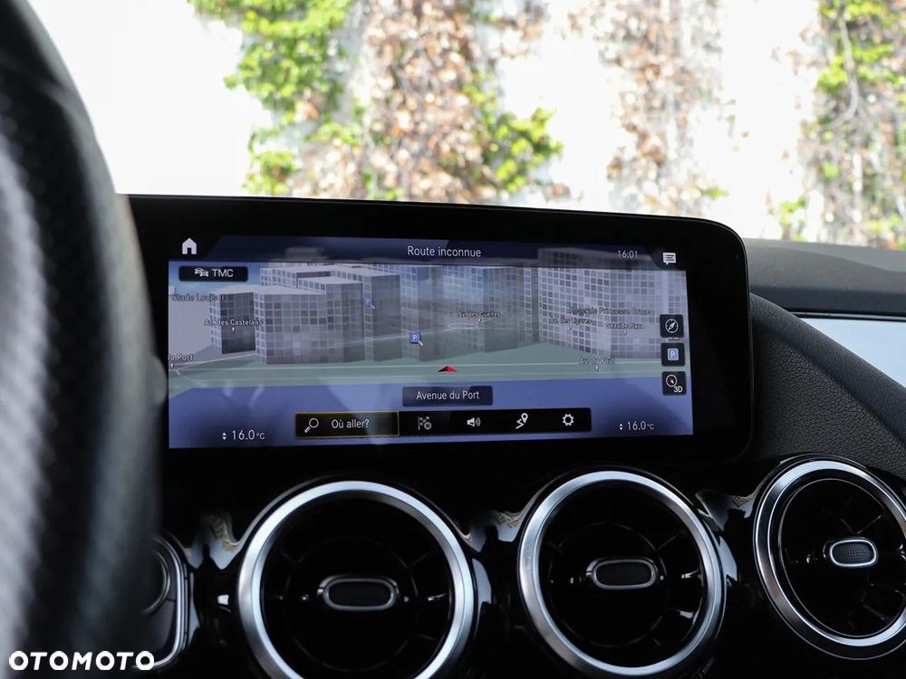 Mercedes-Benz GLA 200 AMG Line - 22