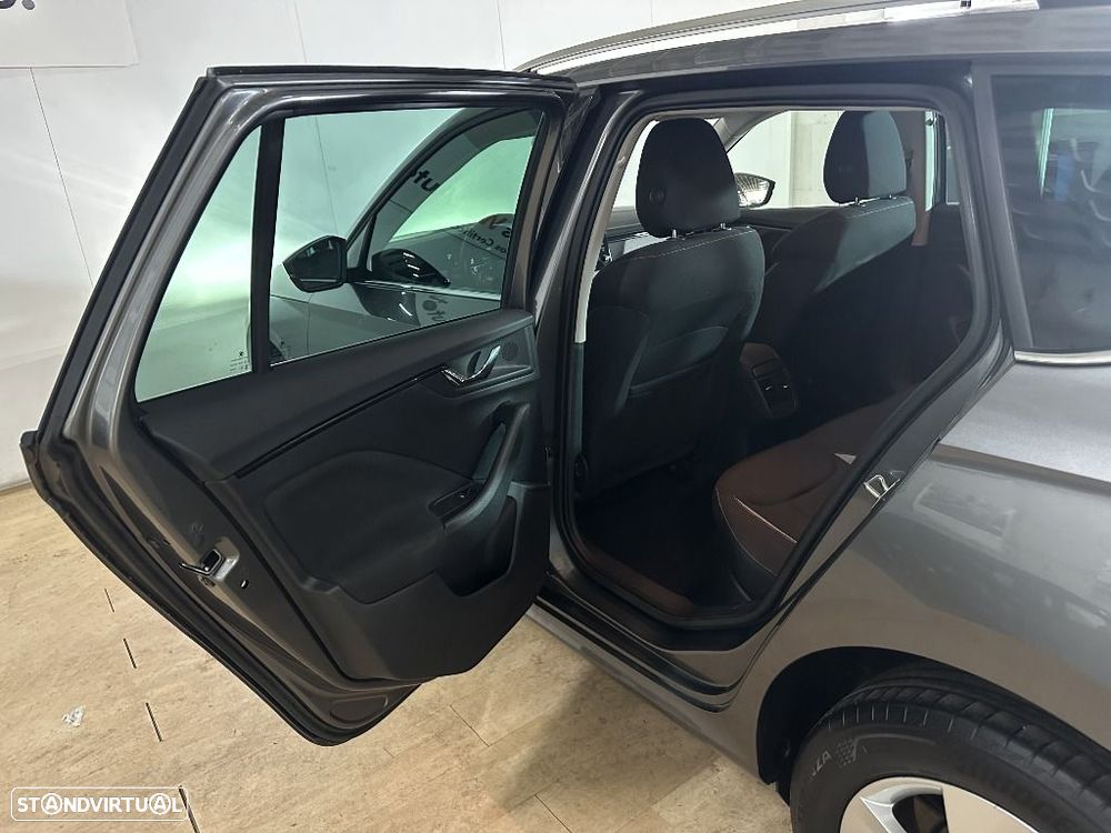 Skoda Kamiq 1.0 TSI DSG - 12