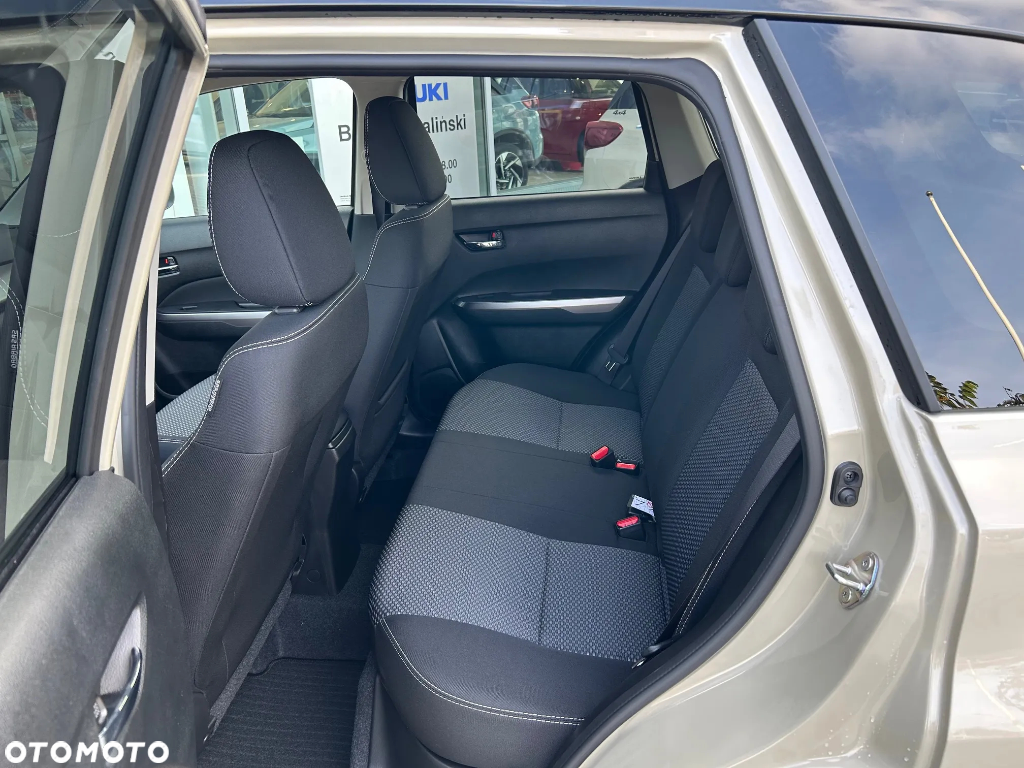 Suzuki Vitara 1.4 Boosterjet mHEV Premium Plus 2WD - 12