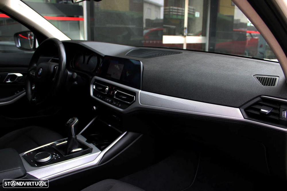 BMW 318 d - 31