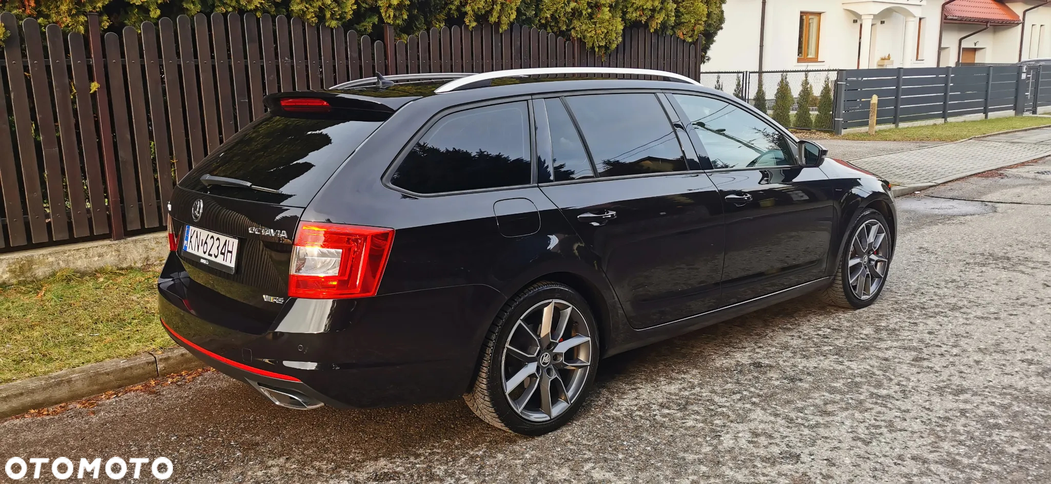 Skoda Octavia 2.0 TDI RS - 37