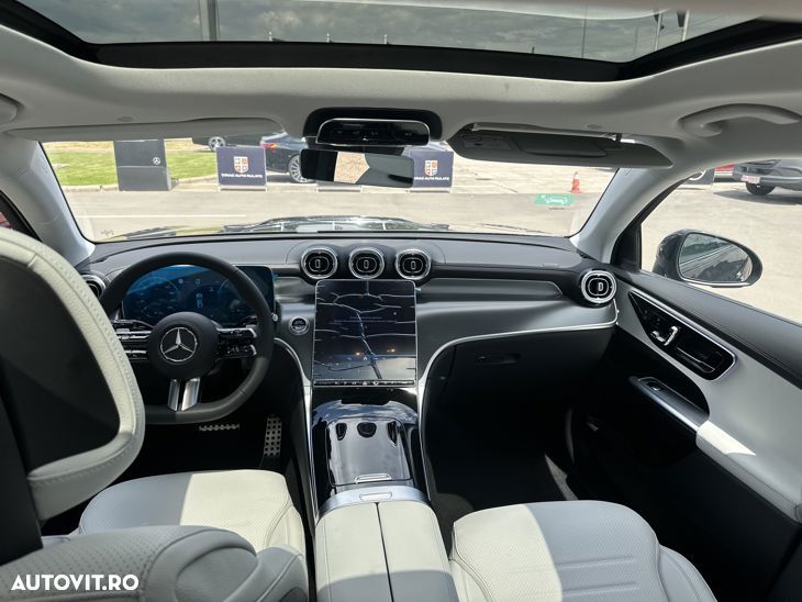 Mercedes-Benz GLC Coupe 300 de 4Matic 9G-TRONIC AMG Line Advanced - 13