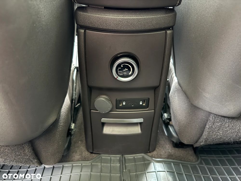 Renault Espace 1.6 TCE Initiale Paris EDC 7os - 20