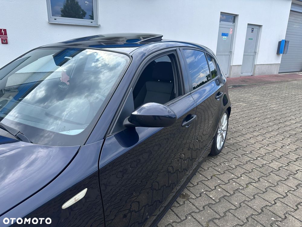 BMW Seria 1 118d - 24