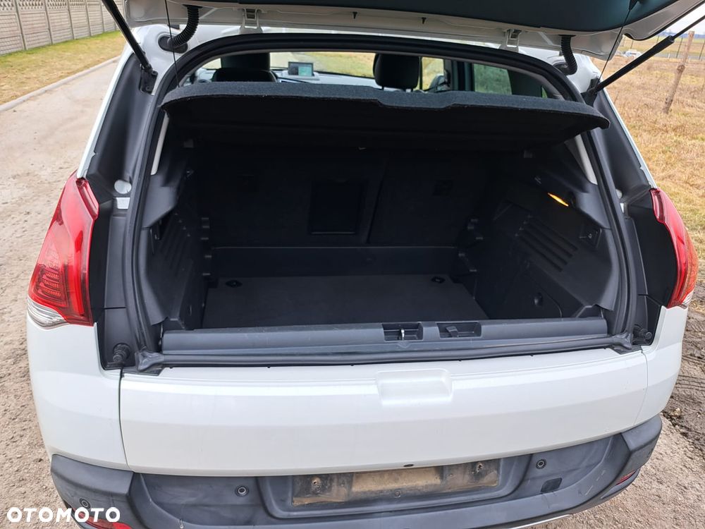 Peugeot 3008 1.6 HDi Premium - 8