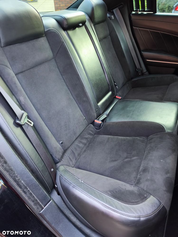 Dodge Charger 3.6 GT - 23