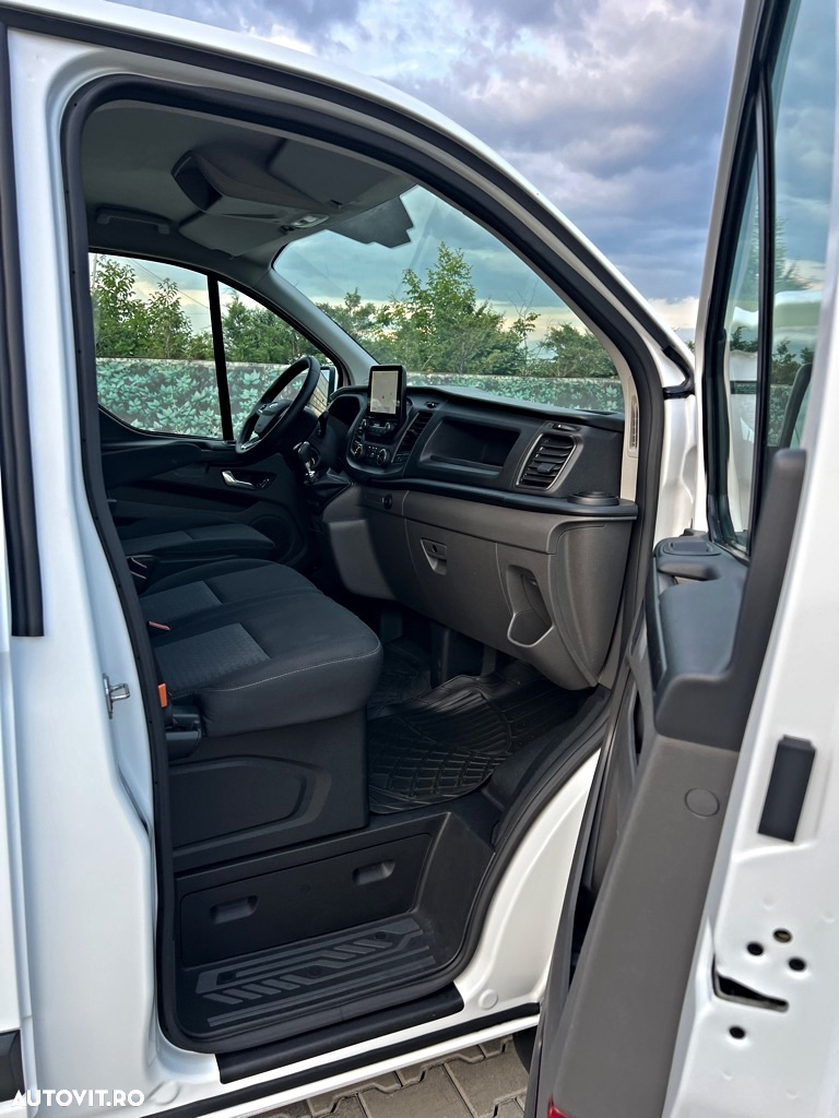 Ford Transit Custom - 10
