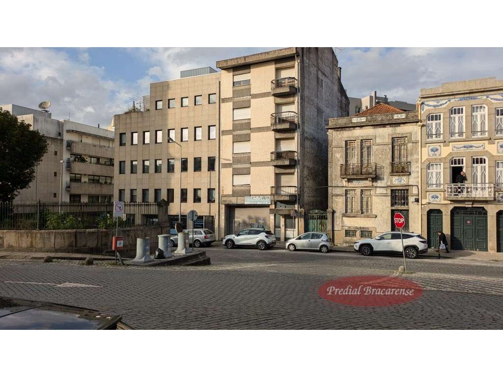 2 Prédios em S. Vicente, centro da cidade. - Grande imagem: 2/12