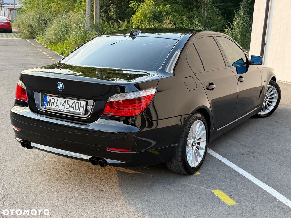 BMW Seria 5 525d Edition Lifestyle - 11