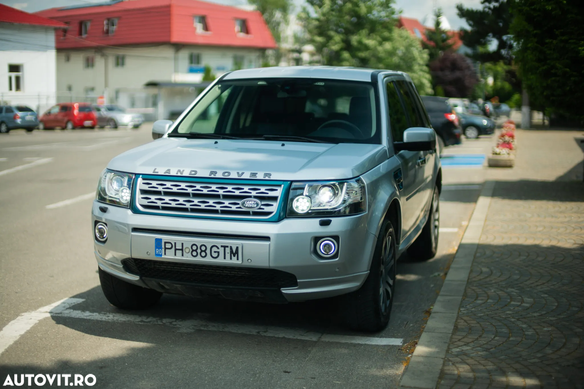 Land Rover Freelander - 11