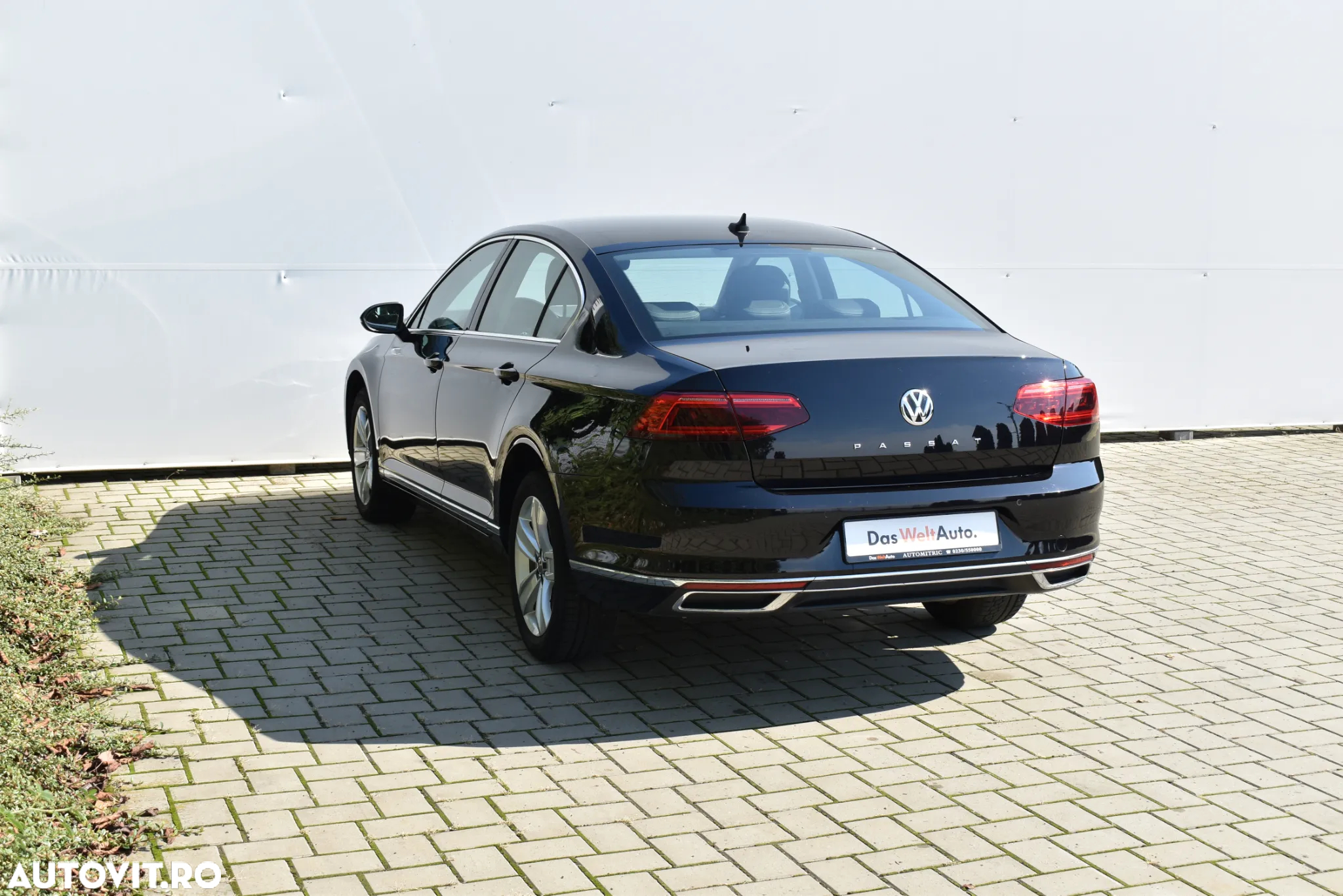 Volkswagen Passat 2.0 TDI DSG Highline - 12