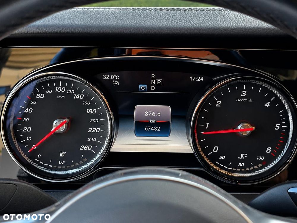 Mercedes-Benz Klasa E 220 d 9G-TRONIC AMG Line - 6