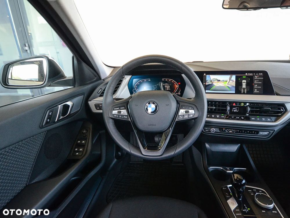 BMW Seria 1 118i Advantage - 27