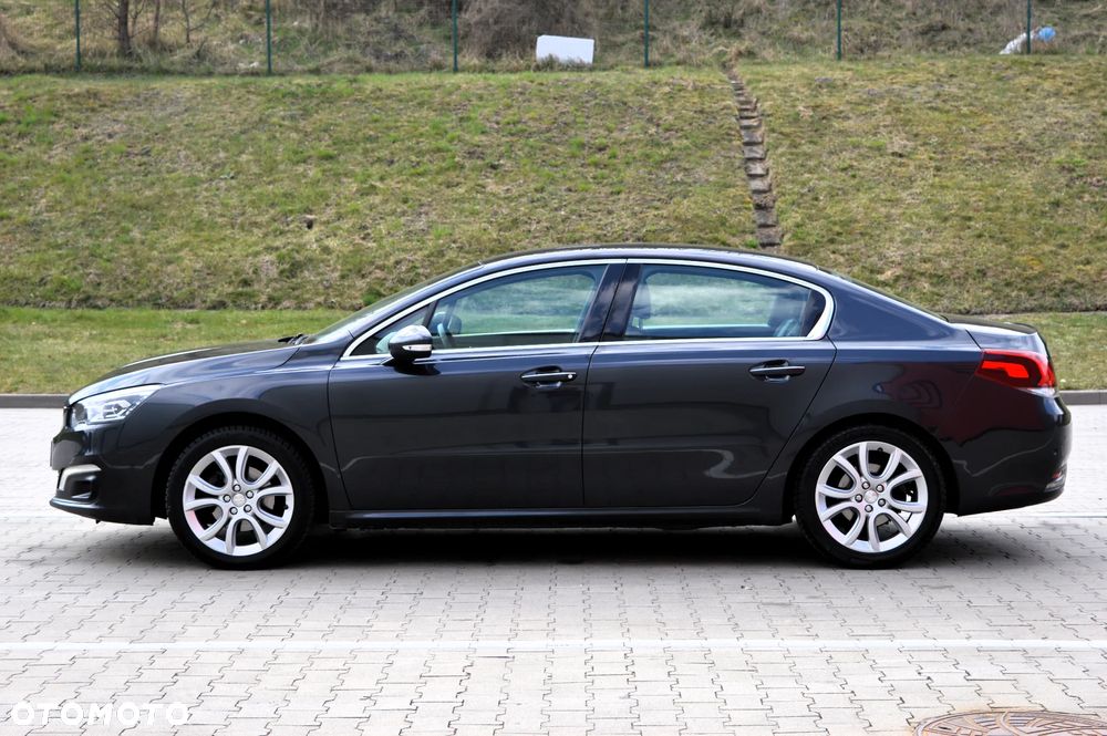 Peugeot 508 1.6 e-THP Allure S&S - 24
