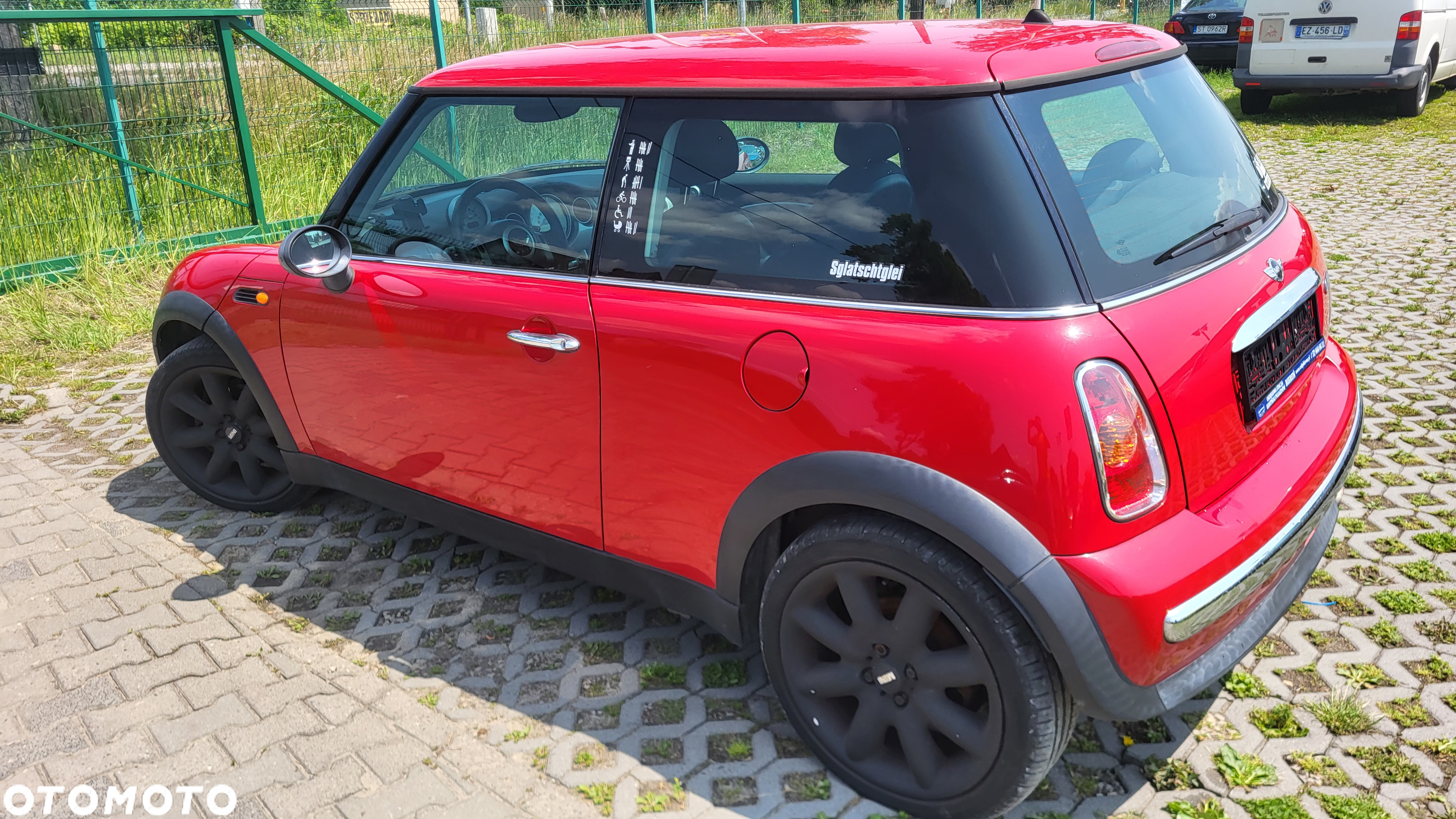 MINI ONE - 4