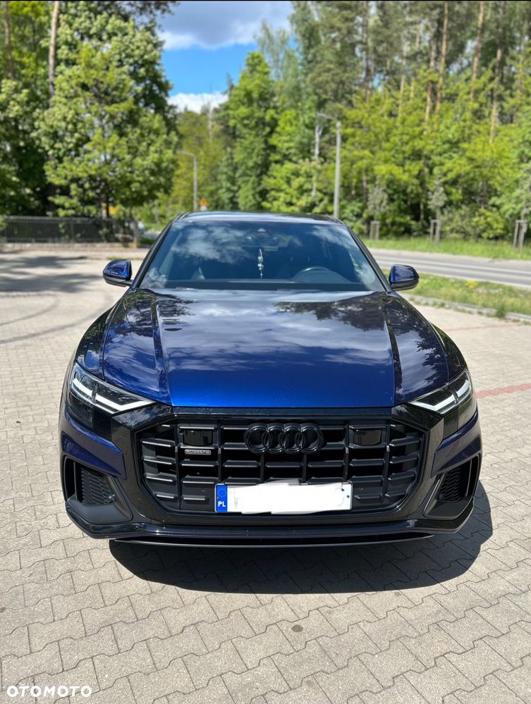 Audi Q8 - 2