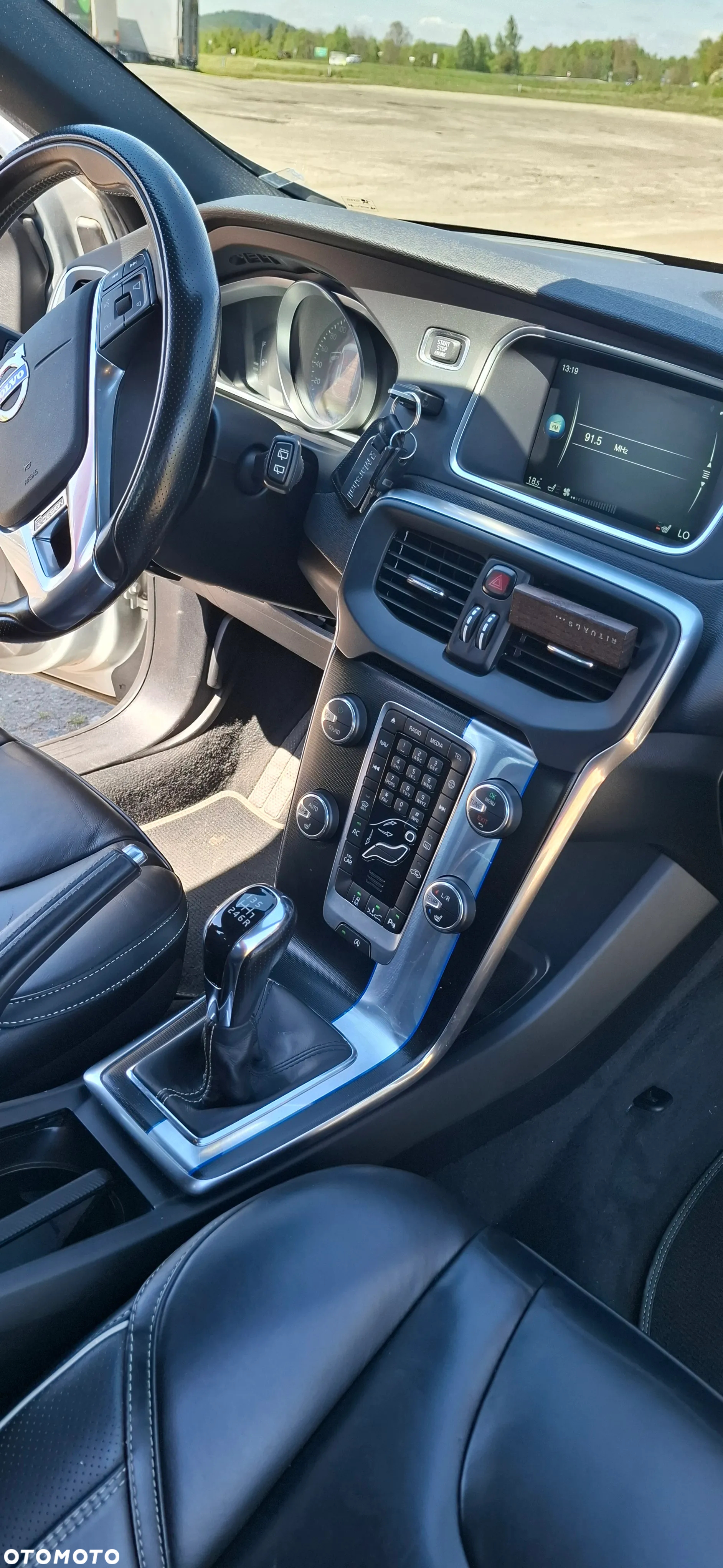 Volvo V40 T3 RDesign - 14
