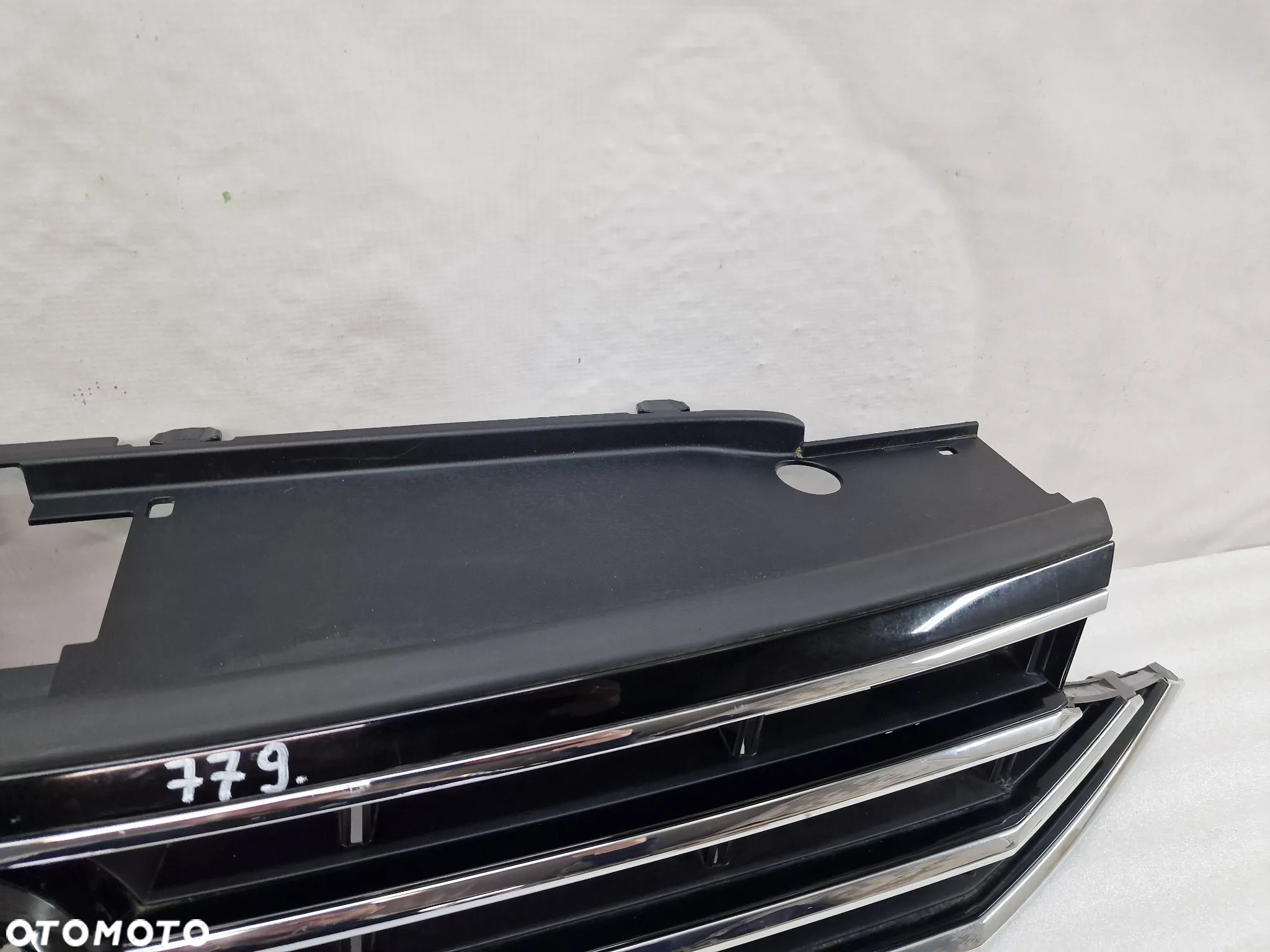 VW PASSAT B8 R-LINE LIFT 20- ATRAPA / GRILL PRZEDNI PRZÓD , NR 3G0853653N , NR AUKCJI GL779 - 4