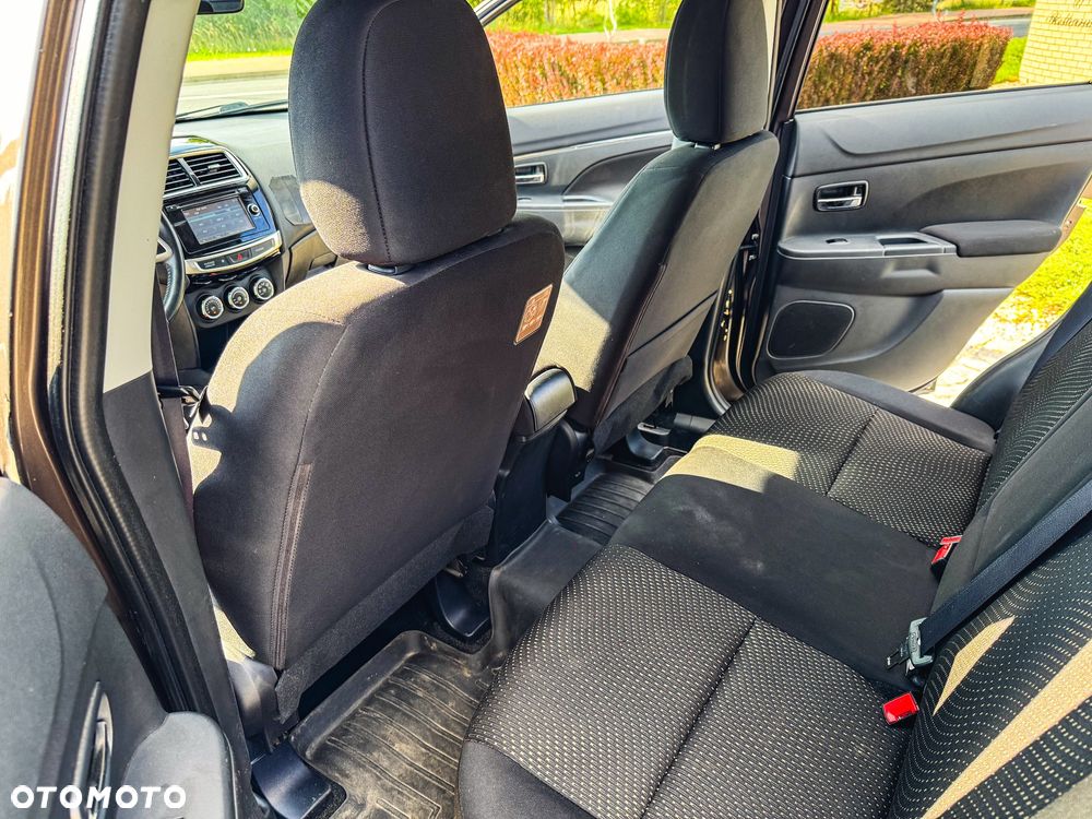 Mitsubishi ASX 2.2 DI-D 4WD Automatik Diamant Edition+ - 26