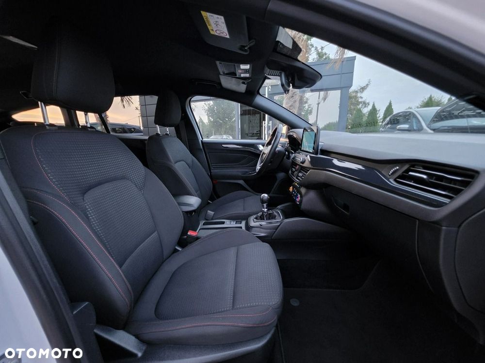 Ford Focus 2.0 EcoBlue ST-Line - 31