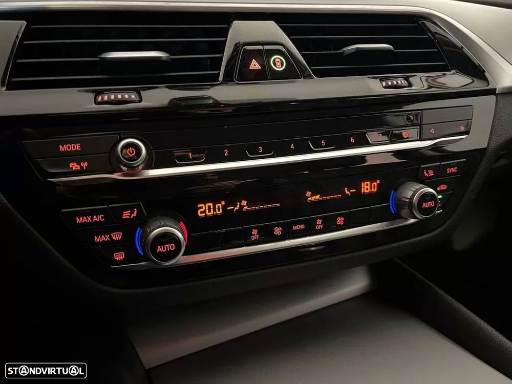 BMW 520 d Auto - 27