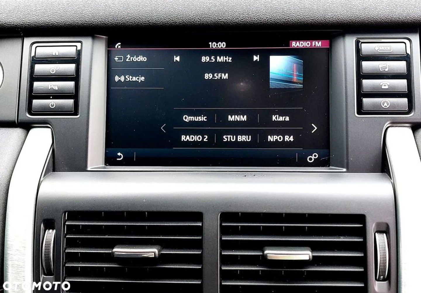 Land Rover Discovery Sport - 22