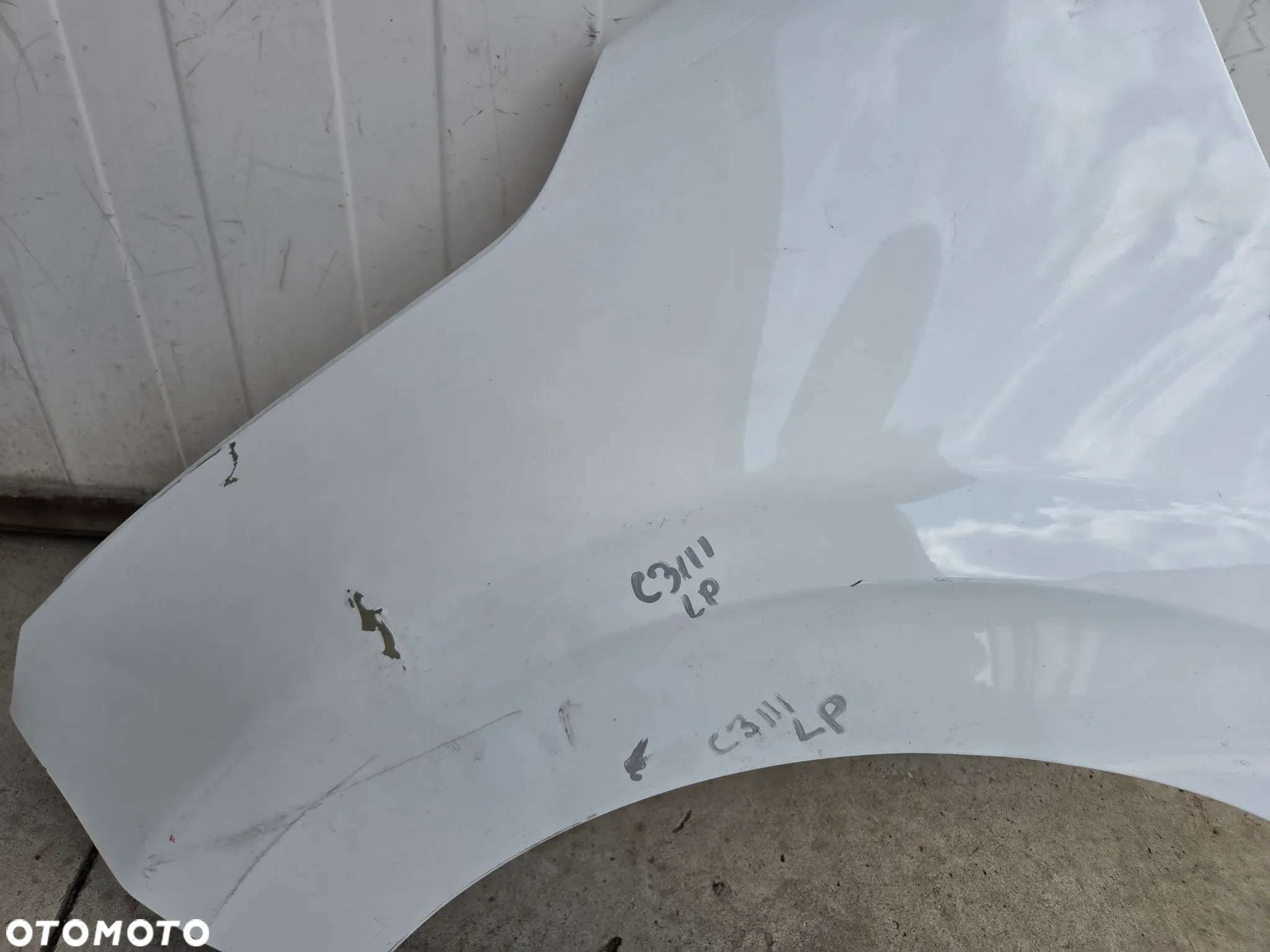 Błotnik przedni lewy Citroen C3 III - 3