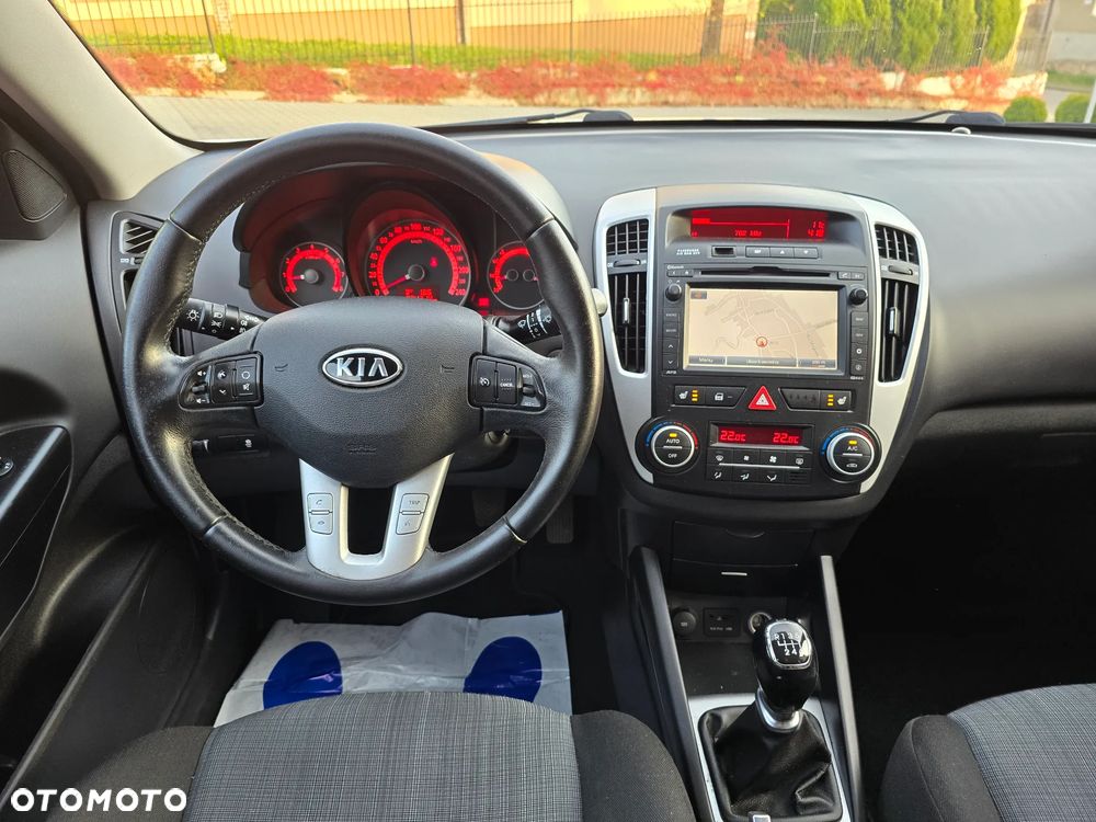 Kia Ceed 1.6 CVVT LX - 19