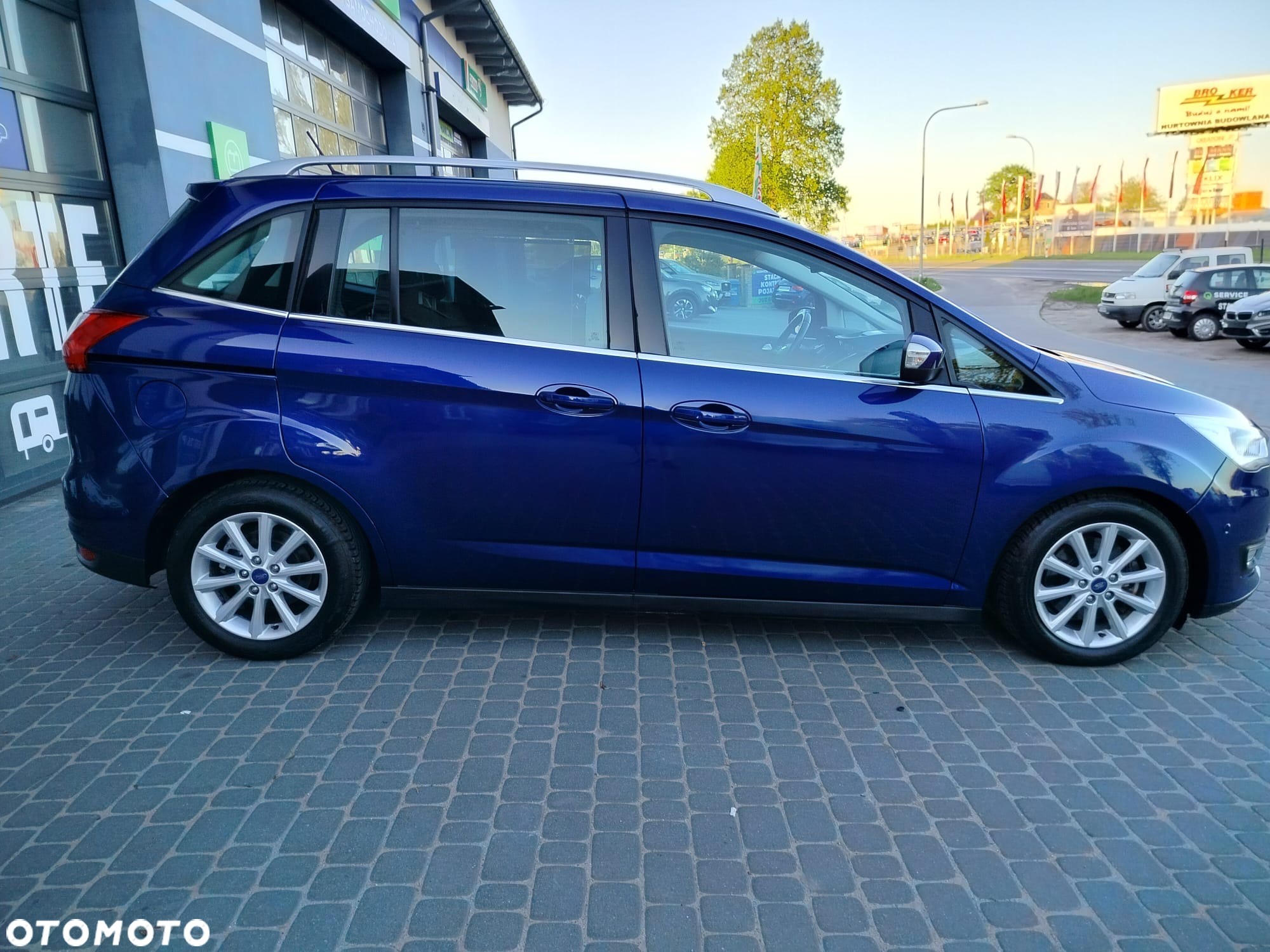 Ford Grand C-MAX 1.5 EcoBoost Start-Stopp-System Titanium - 9