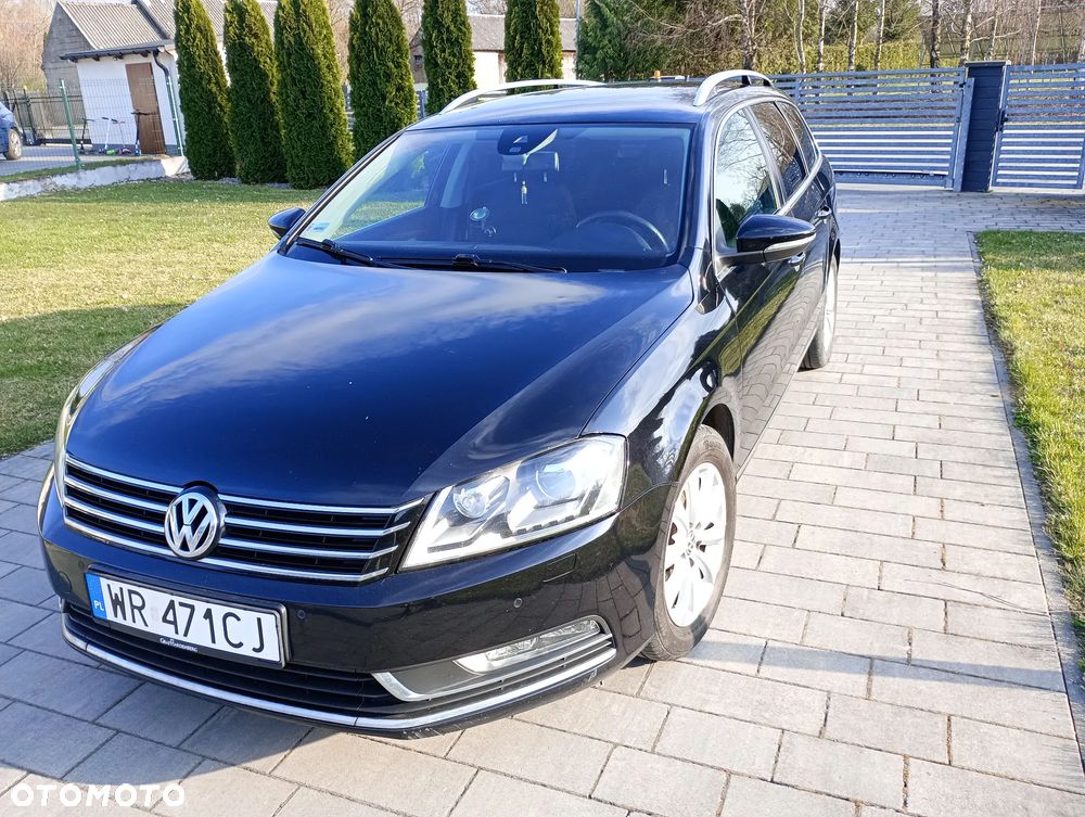 Volkswagen Passat 1.6 TDI Comfortline - 2