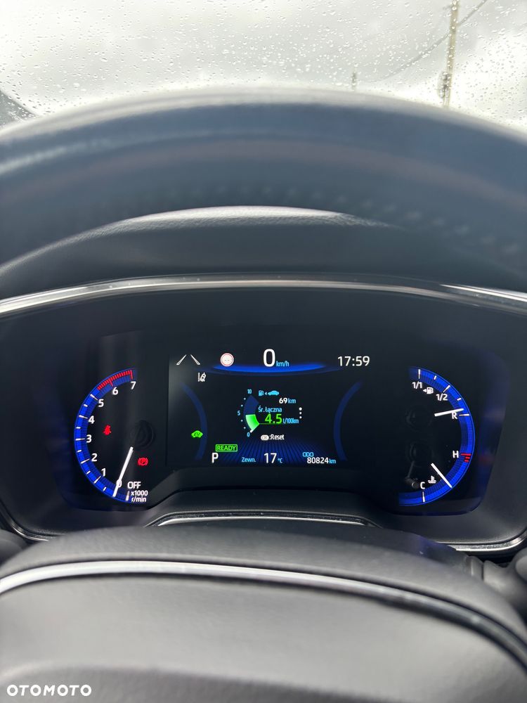 Toyota Corolla - 22