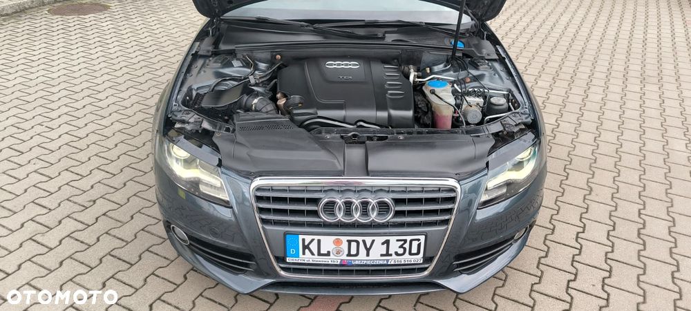 Audi A4 Avant 2.0 TDI - 16