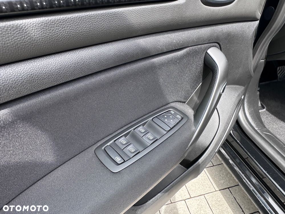 Renault Megane ENERGY TCe 100 LIFE - 27