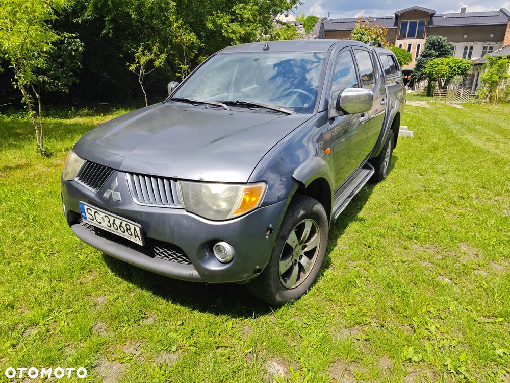 Mitsubishi L200 2.5 DID Intense - 11