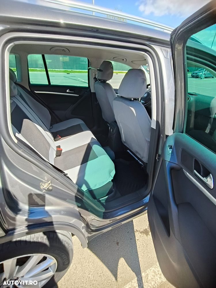 Volkswagen Tiguan - 10