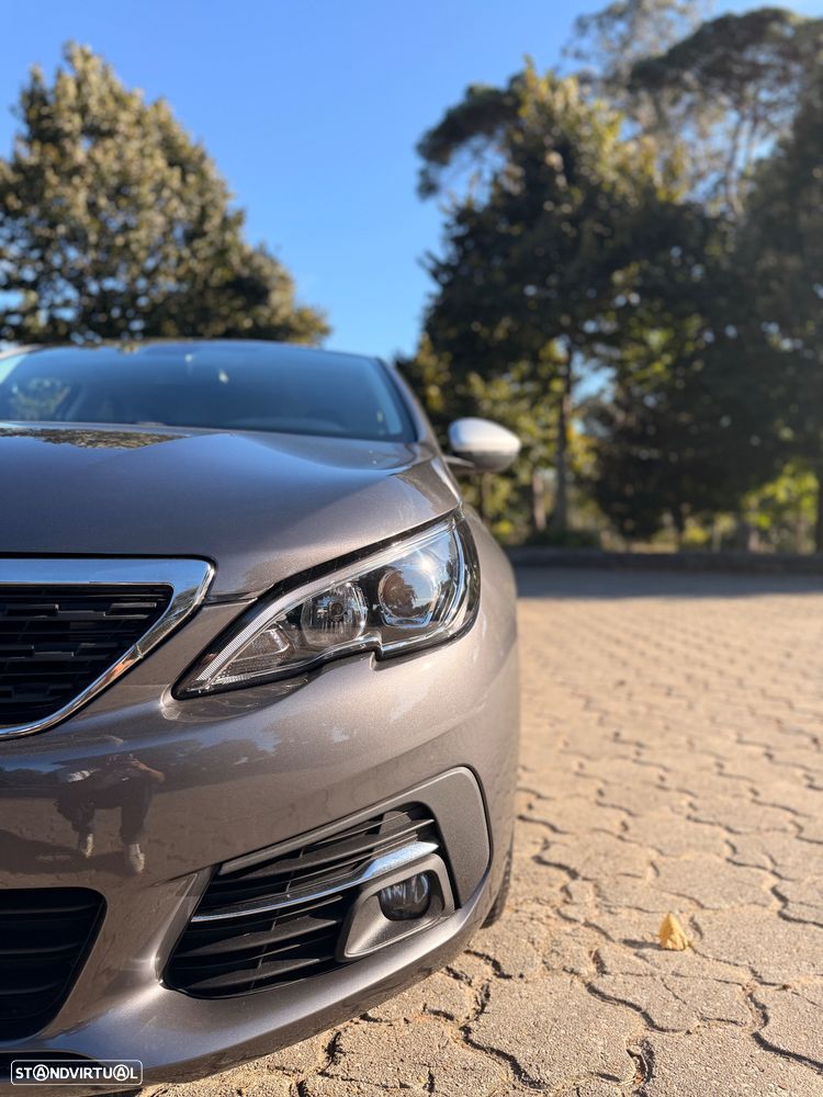 Peugeot 308 SW 1.2 PureTech Style - 8
